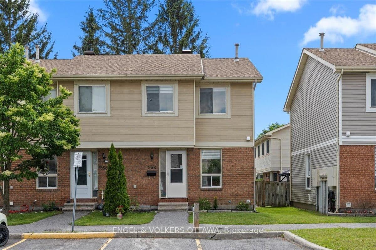 54 - 956 Cookshire Crescent, Ottawa, ON