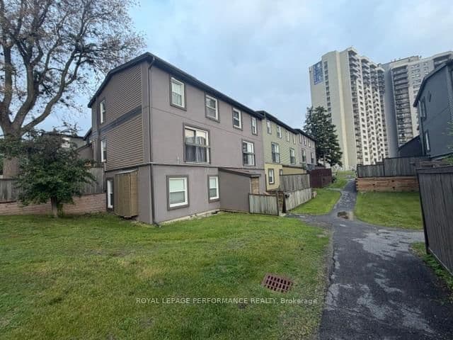 22 - 1250 Mcwatters Road, Ottawa, ON — photo 2