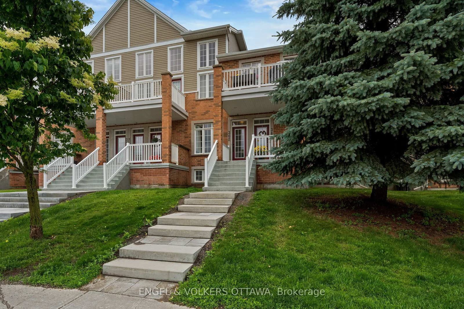 362 Royal Fern Way, Ottawa, ON — photo 2