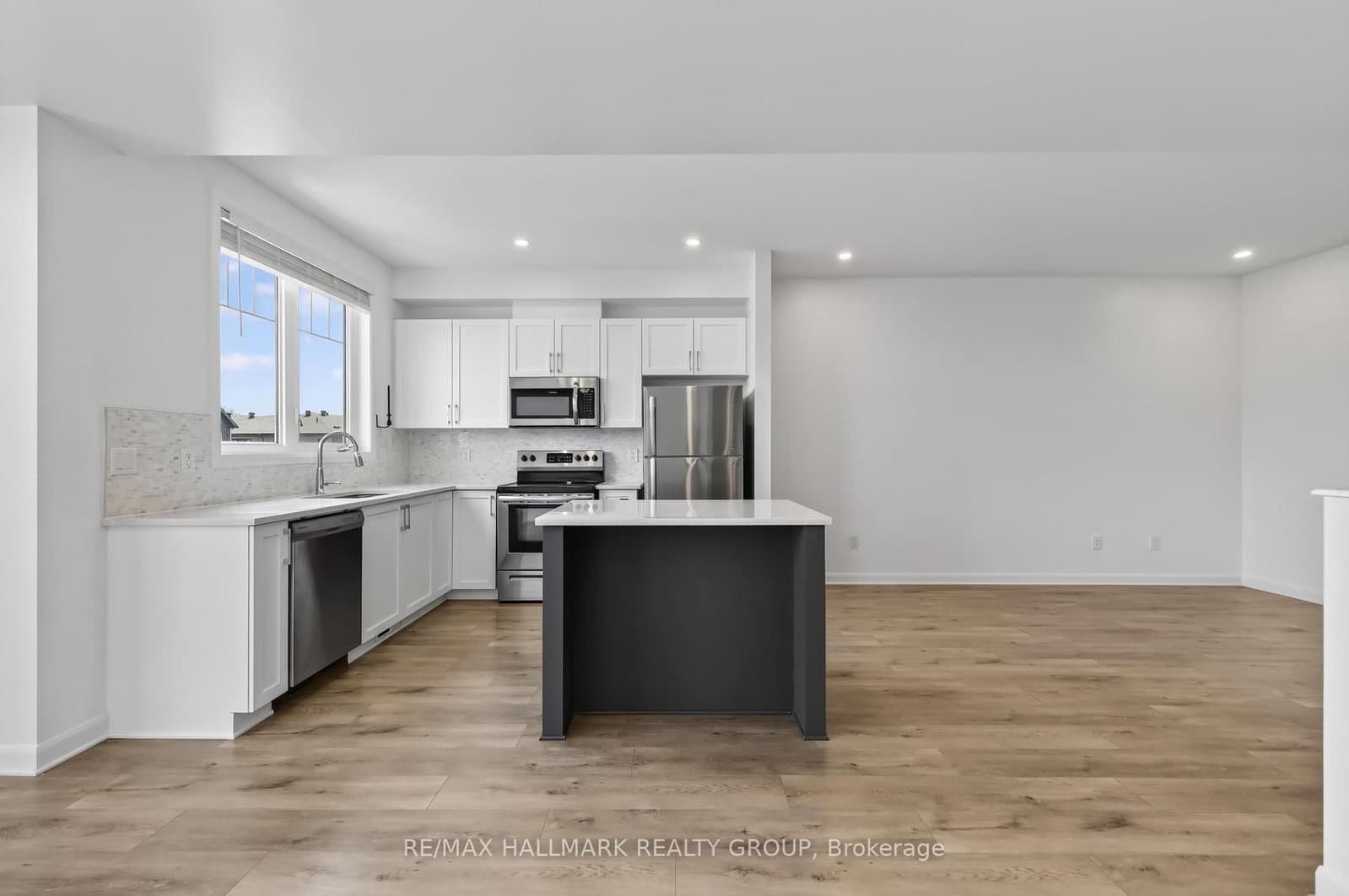 312 Shepperton Street, Ottawa, ON — photo 2