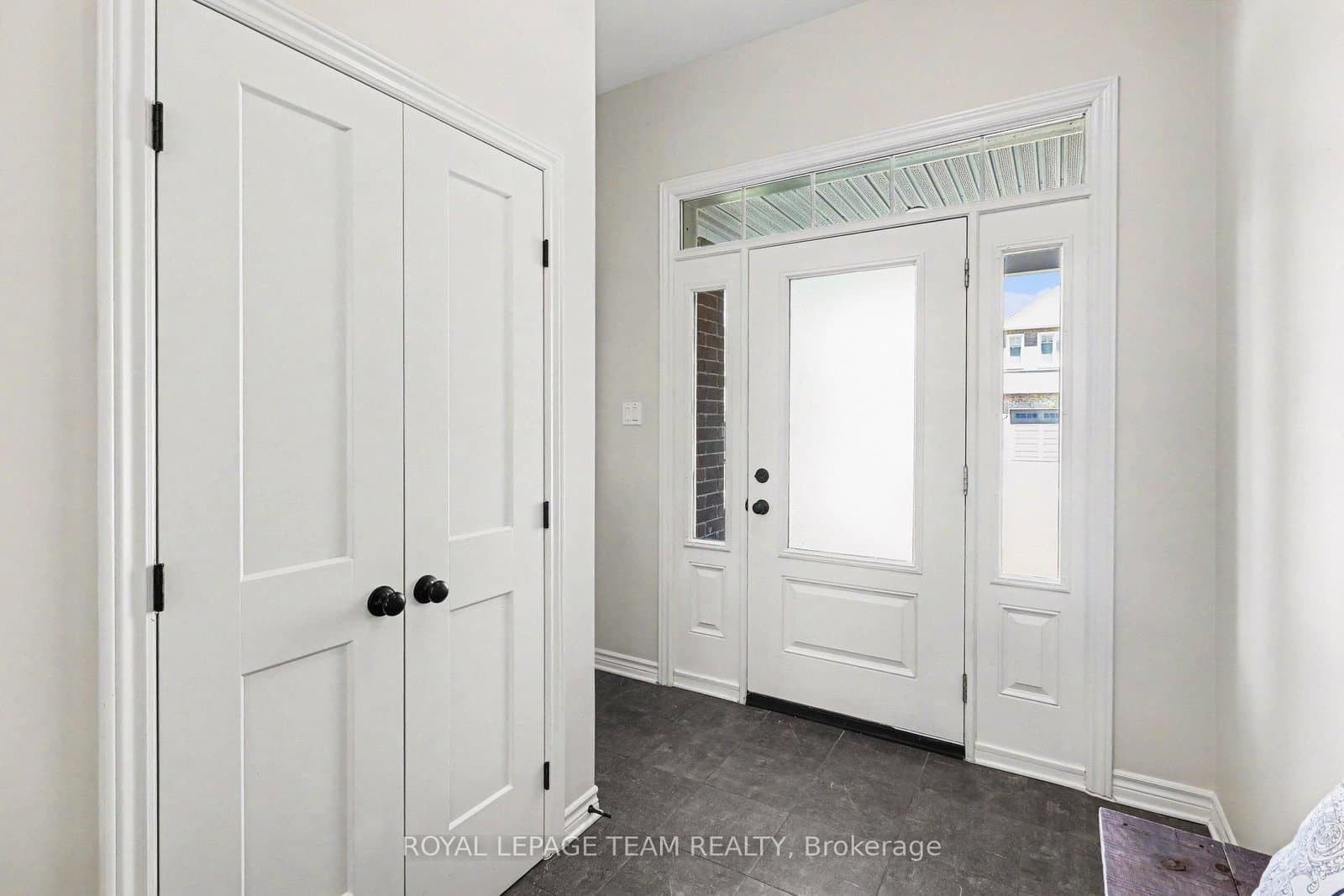 115 Bonne Renommee Avenue, Ottawa, ON — photo 2