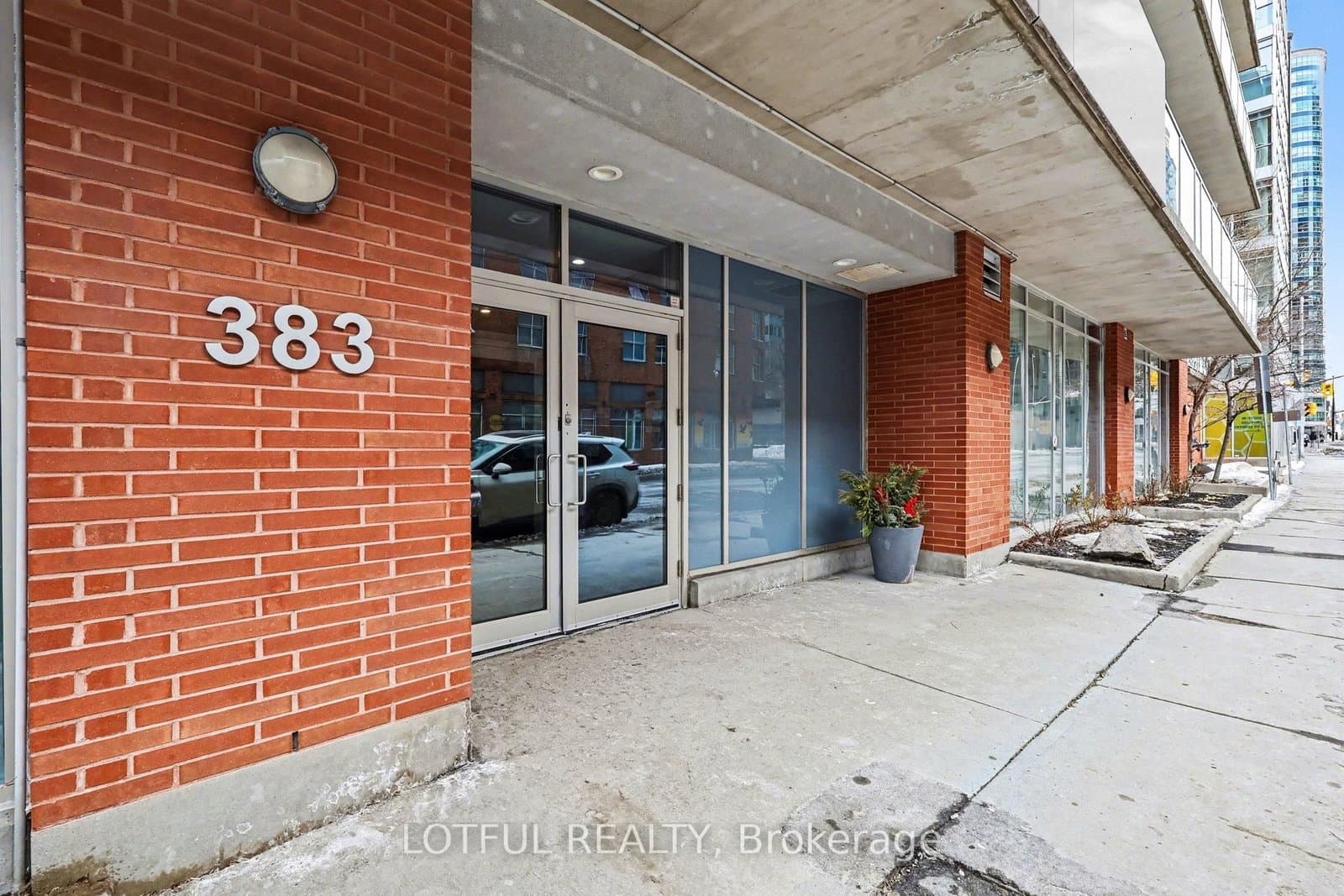 201 - 383 Cumberland Street, Ottawa, ON — photo 3