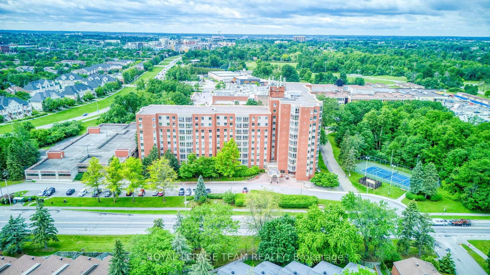 401 - 960 Teron Road, Ottawa, ON