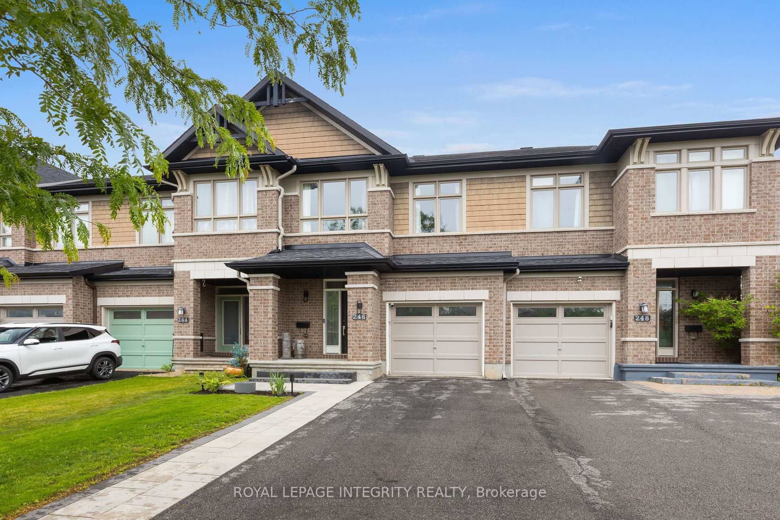 246 Cooks Mill Crescent, Ottawa, ON — photo 3