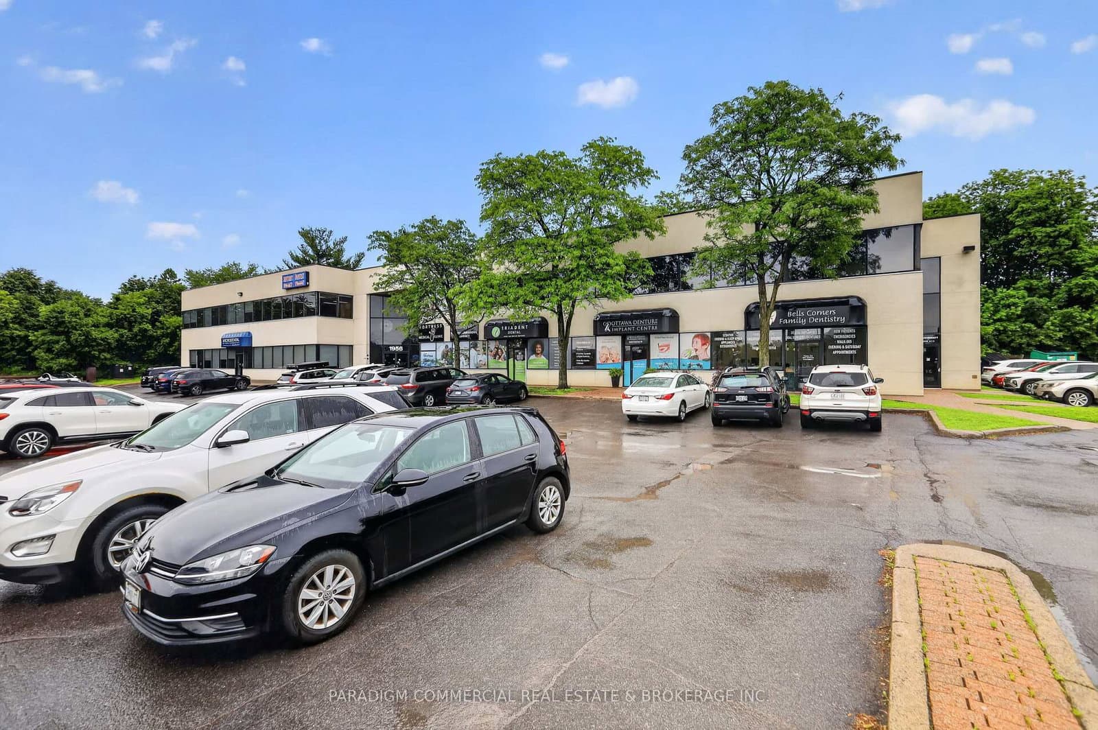 201 - 1956 Robertson Road, Ottawa, ON — photo 2