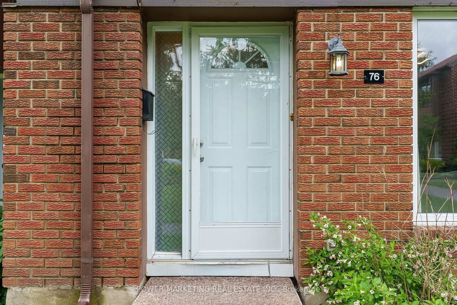 76 - 2111 Montreal Road, Ottawa, ON — photo 2