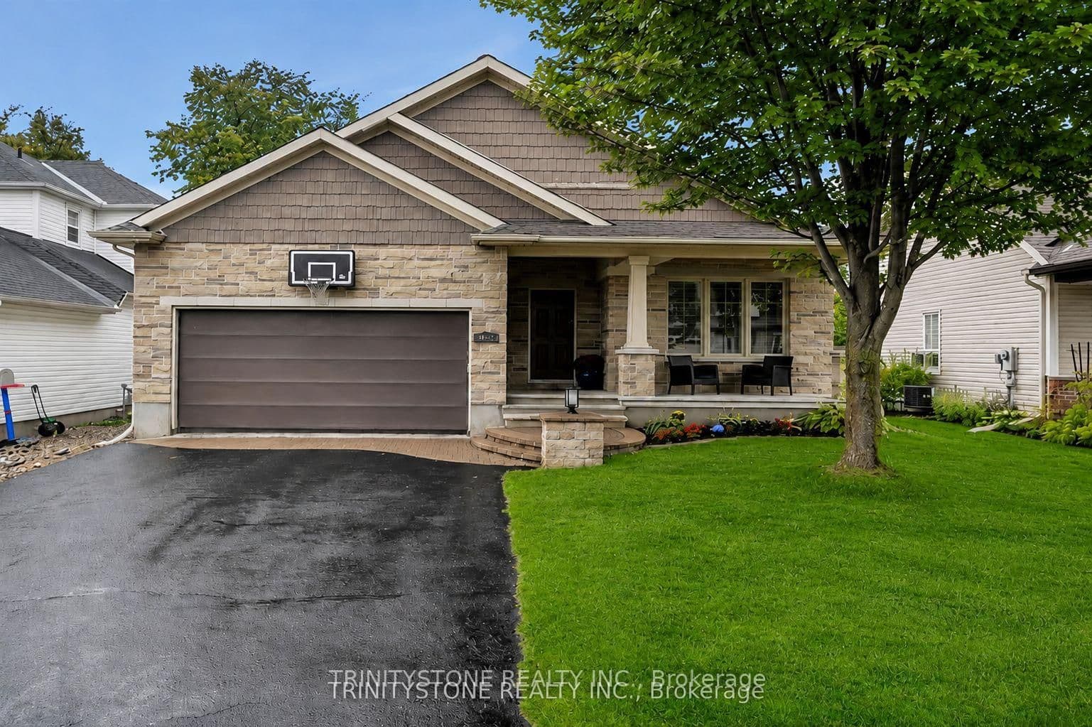 452 Landswood Way, Ottawa, ON