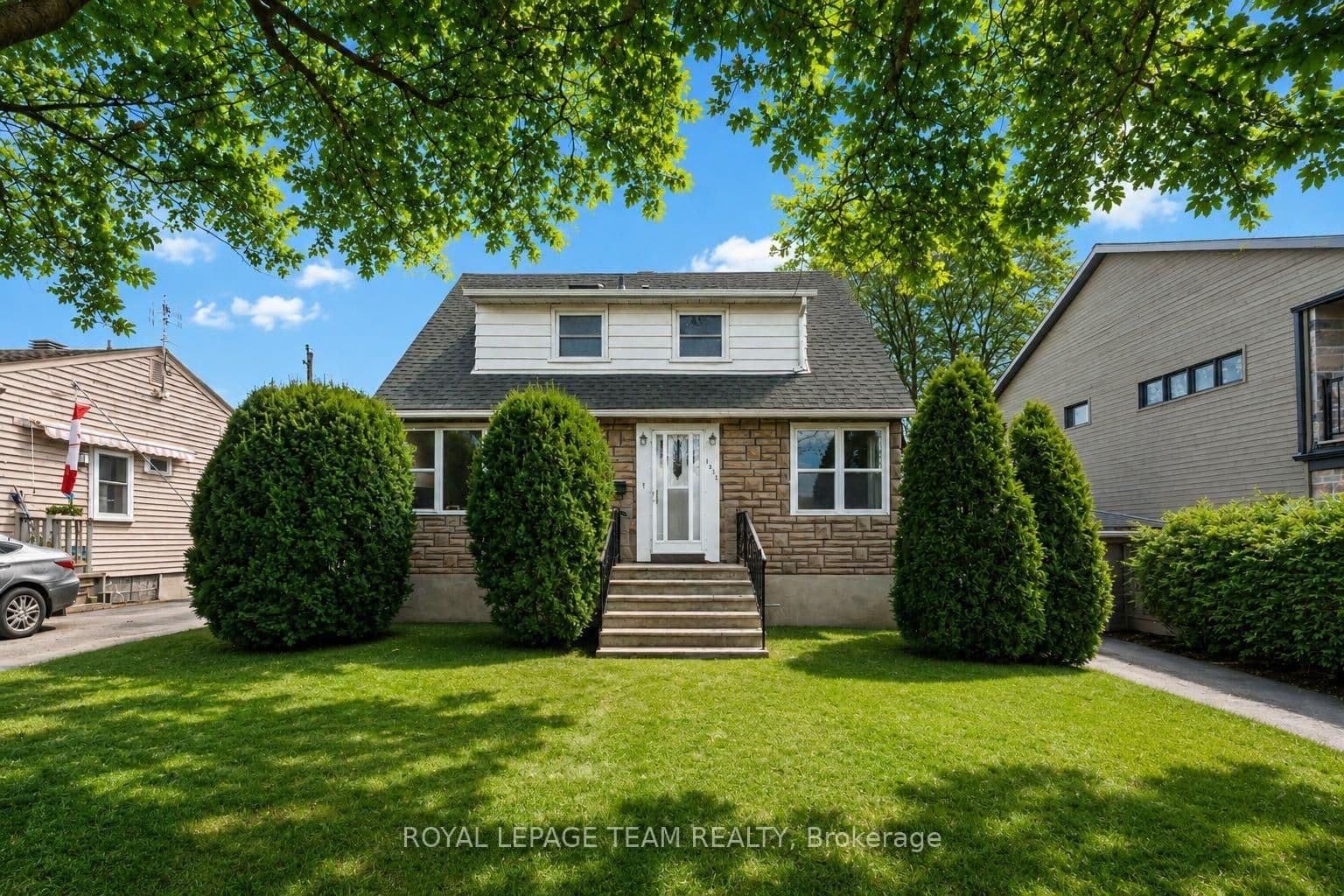 1272 Livingstone Avenue, Ottawa, ON