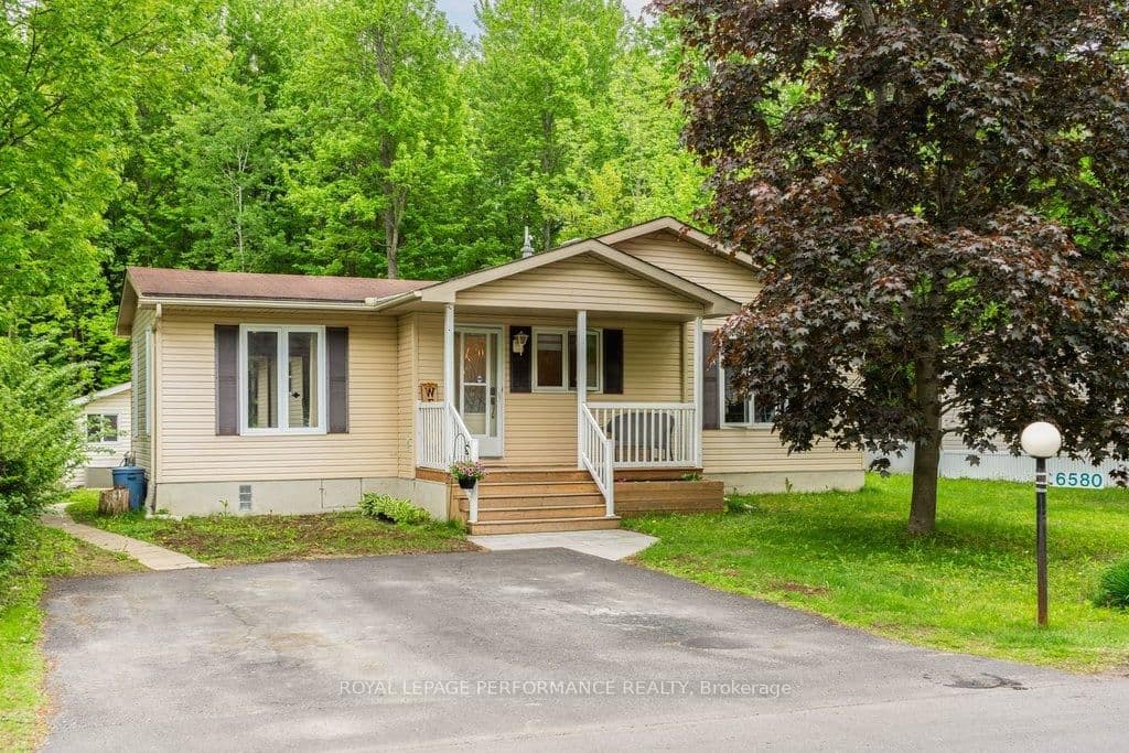6580 Vista Patrick Private, Ottawa, ON