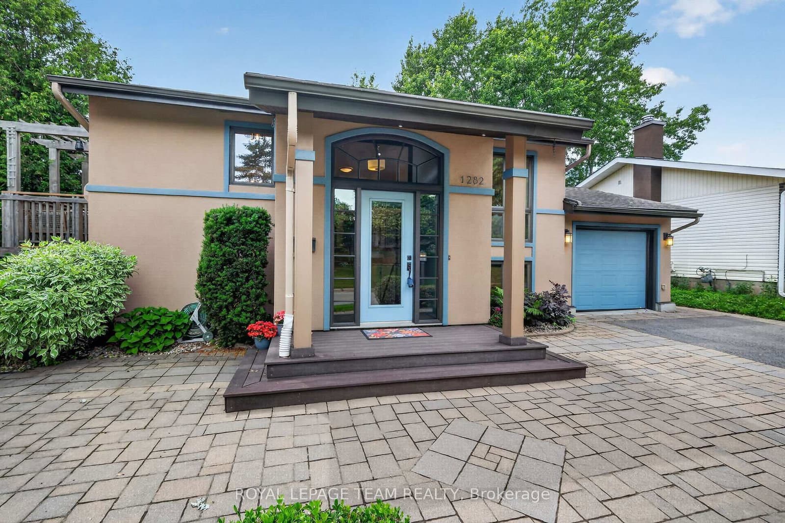 1282 Alloway Crescent, Ottawa, ON — photo 2