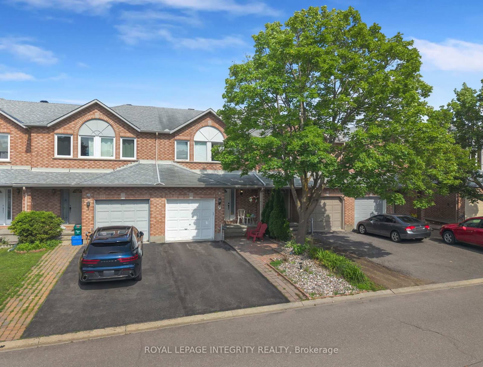 7 Westpointe Crescent, Ottawa, ON — photo 3