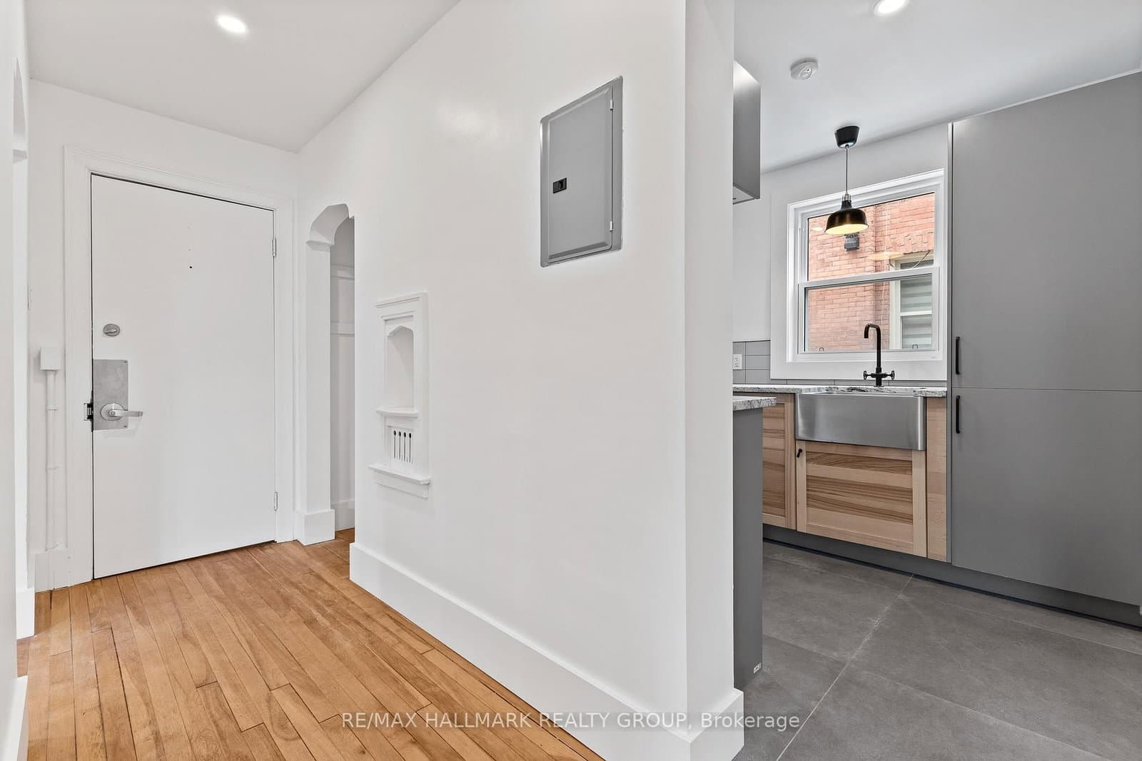 455 Metcalfe Street, Ottawa, ON — photo 3