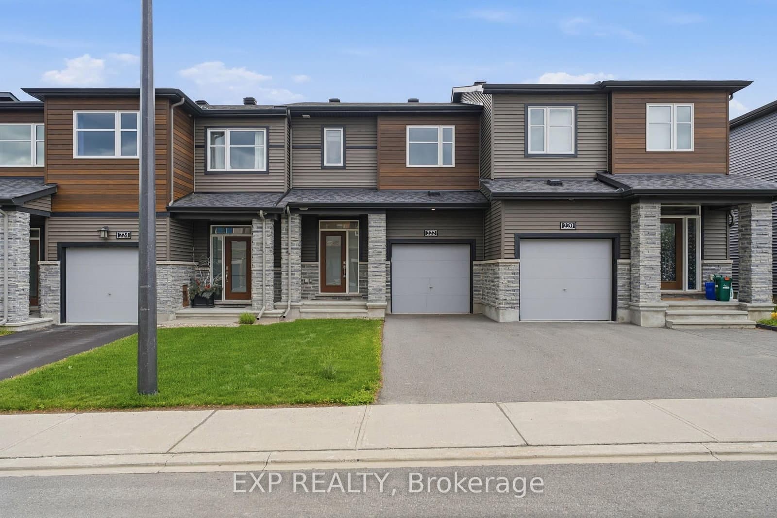 222 Geyser Place, Ottawa, ON