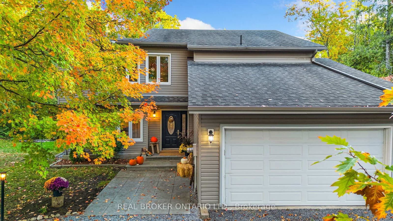 967 Upper Dwyer Hill Road, Carp, ON — photo 2