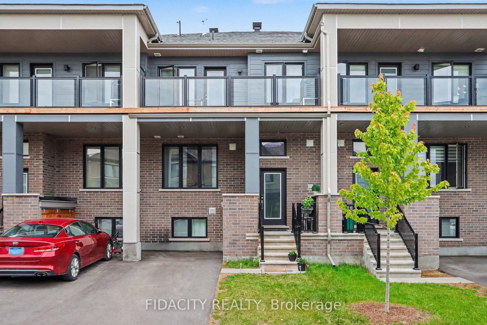 205 Beebalm Crescent, Ottawa, ON