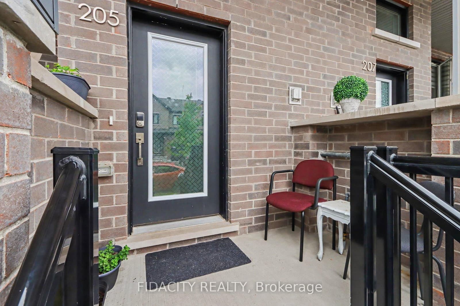 205 Beebalm Crescent, Ottawa, ON — photo 3