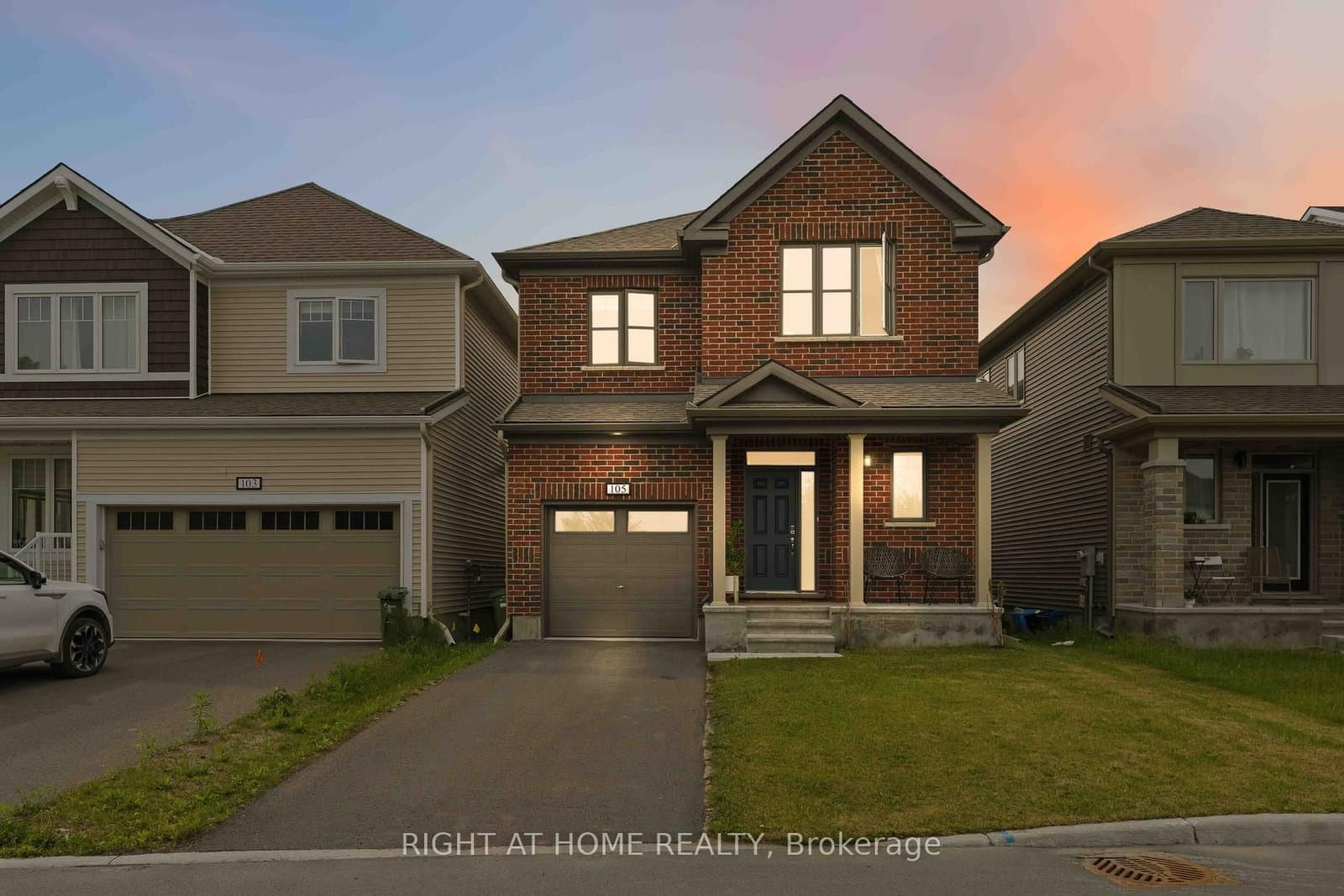 105 Alamo Street, Ottawa, ON