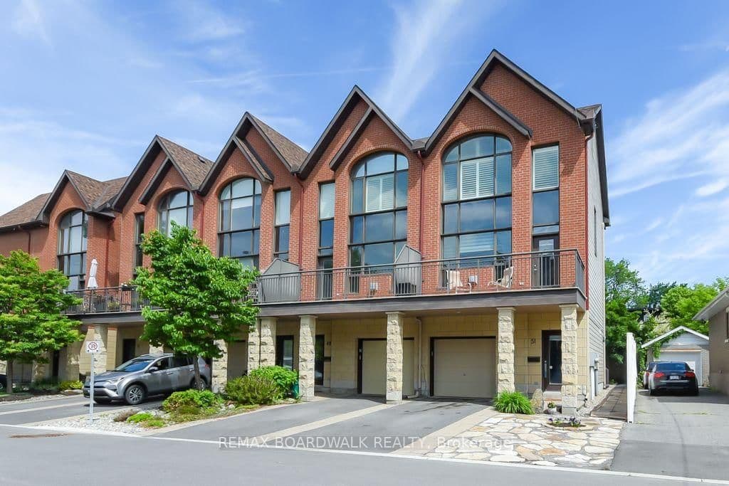 51 Drouin Avenue, Ottawa, ON