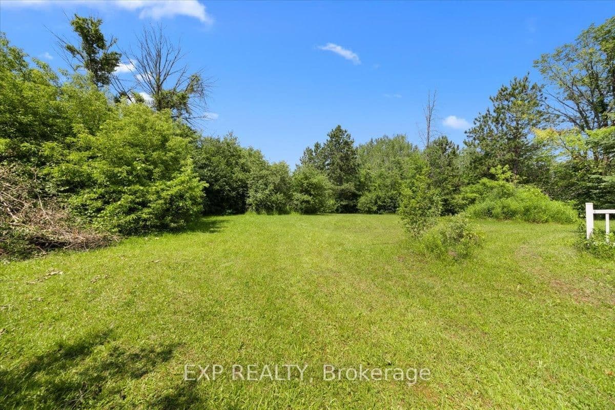 6889 Snake Island Road, Greely, ON
