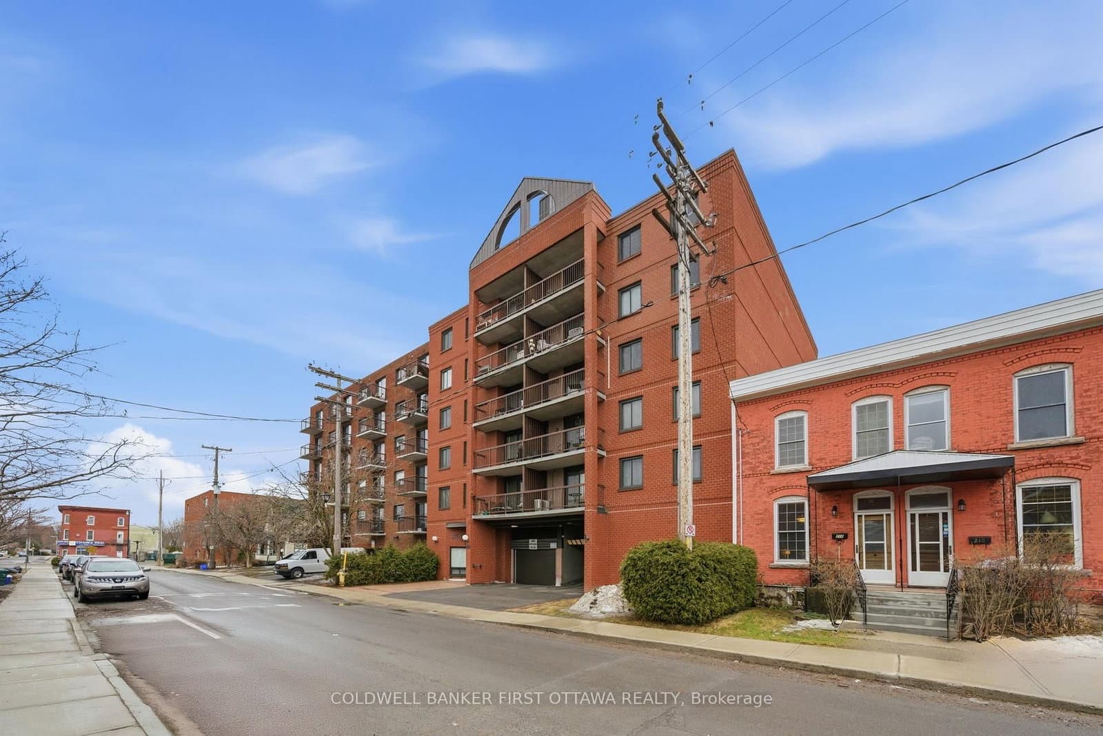 402 - 222 Guigues Avenue, Ottawa, ON