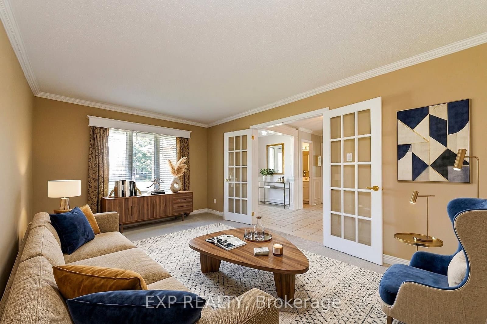 40 Newborough Crescent, Ottawa, ON — photo 2