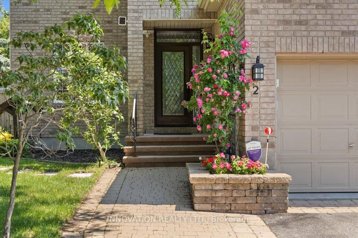 2 Gros Morne Court, Ottawa, ON — photo 2