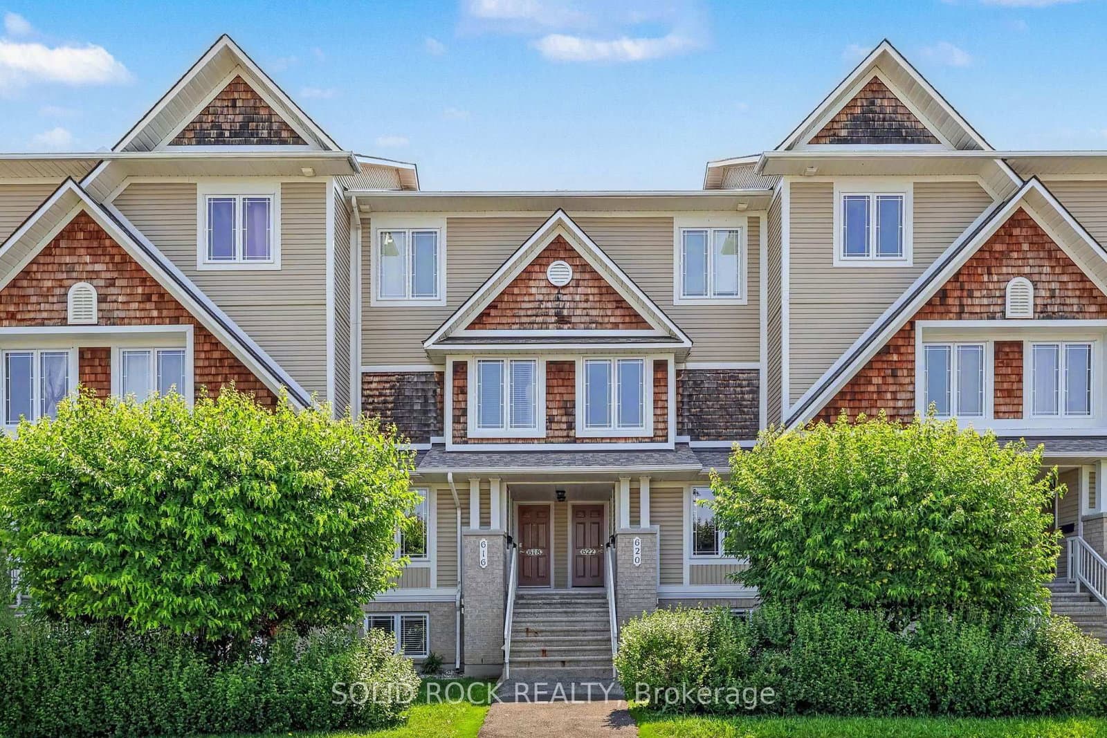 620 Lakeridge Drive, Ottawa, ON