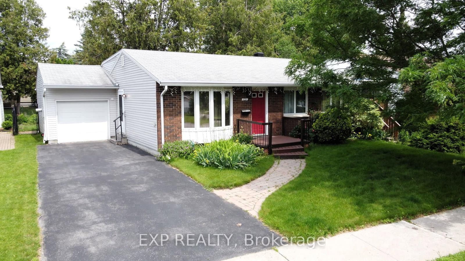 1021 Cadboro Road, Ottawa, ON — photo 2