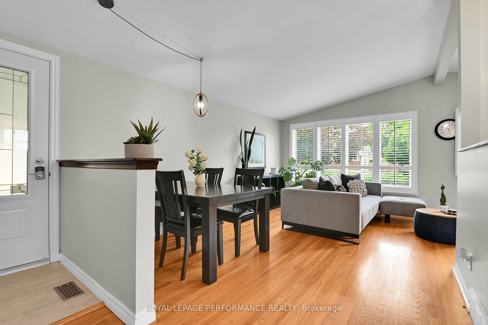 2376 Urbandale Drive, Ottawa, ON — photo 3