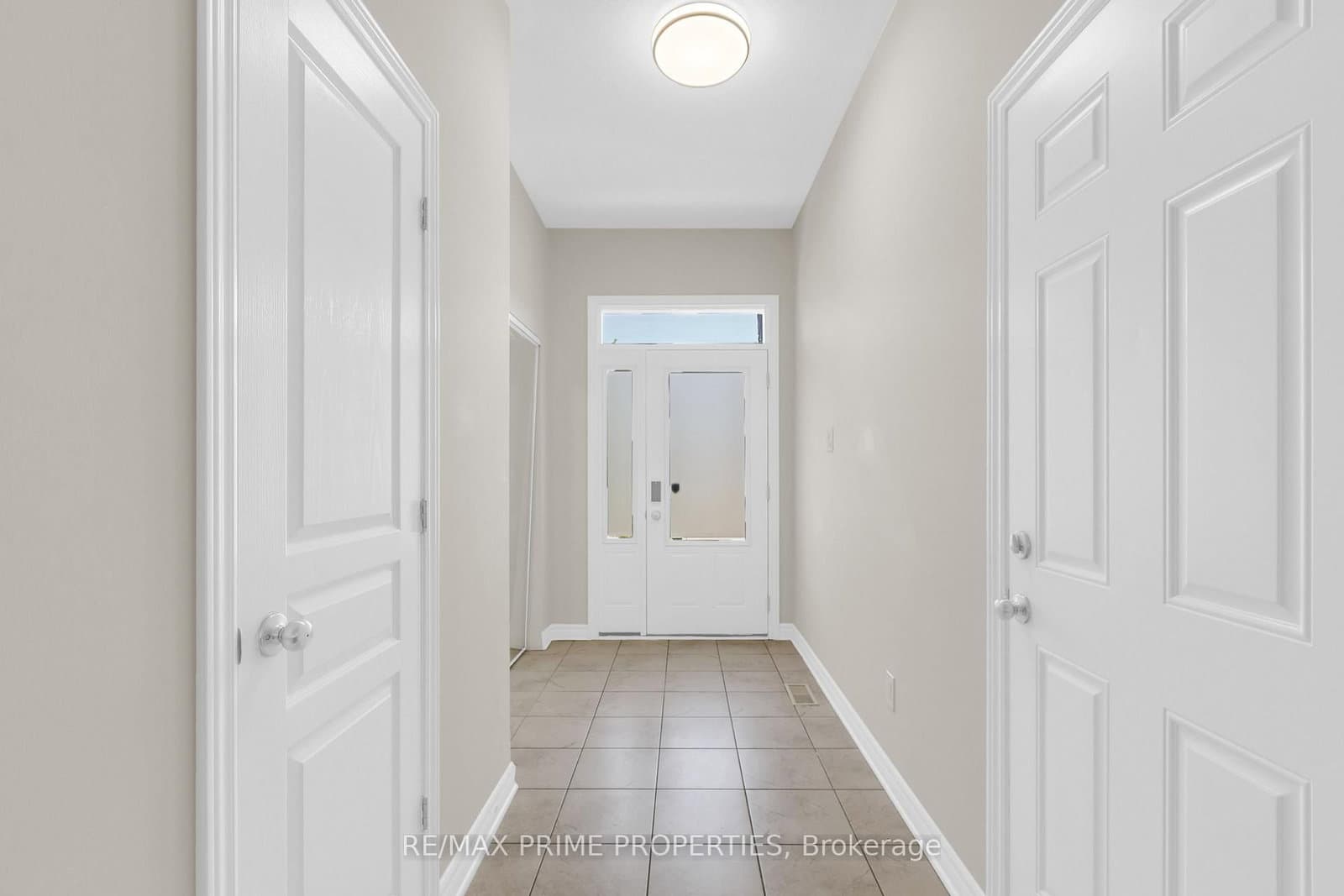 1149 Beckett Crescent, Ottawa, ON — photo 2