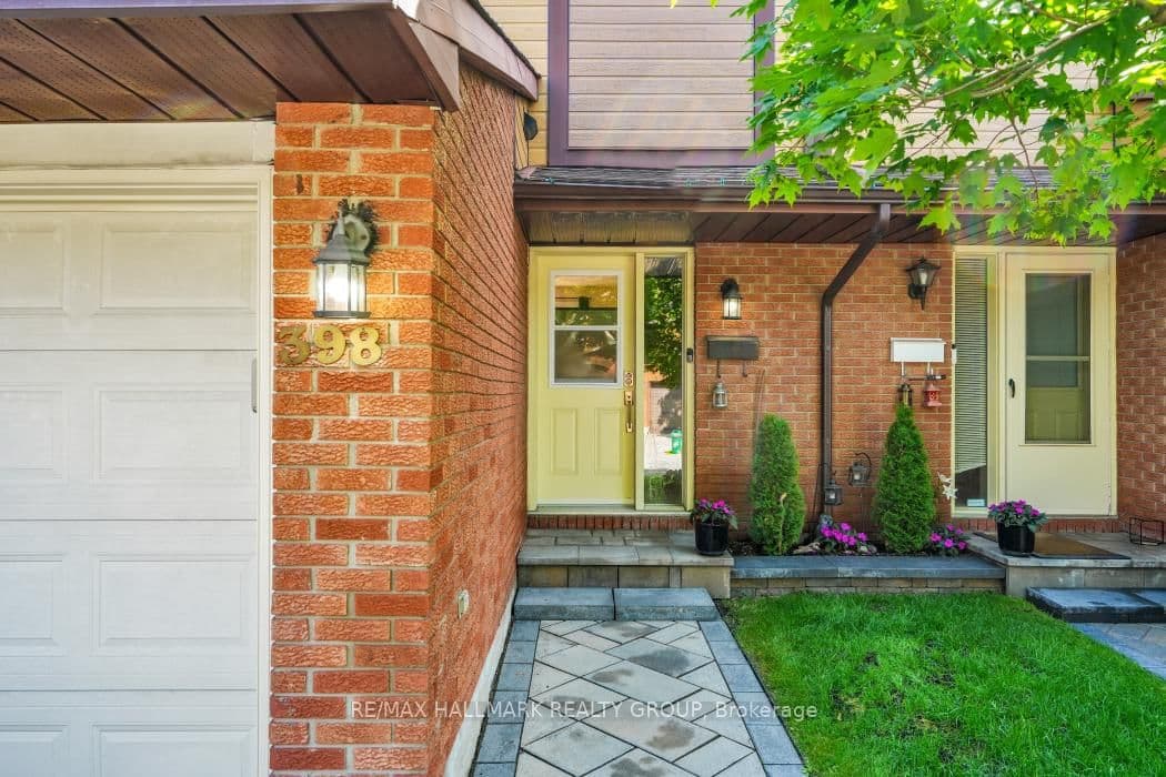 398 Verdon Private, Ottawa, ON — photo 2