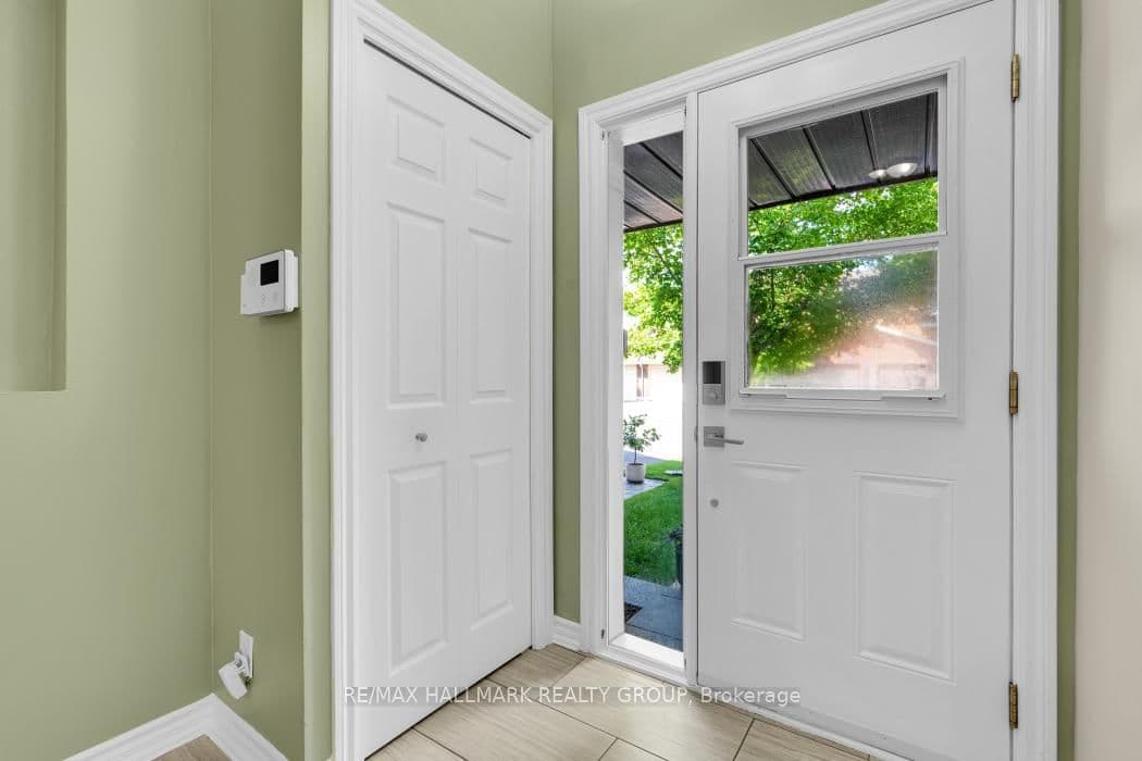 398 Verdon Private, Ottawa, ON — photo 3