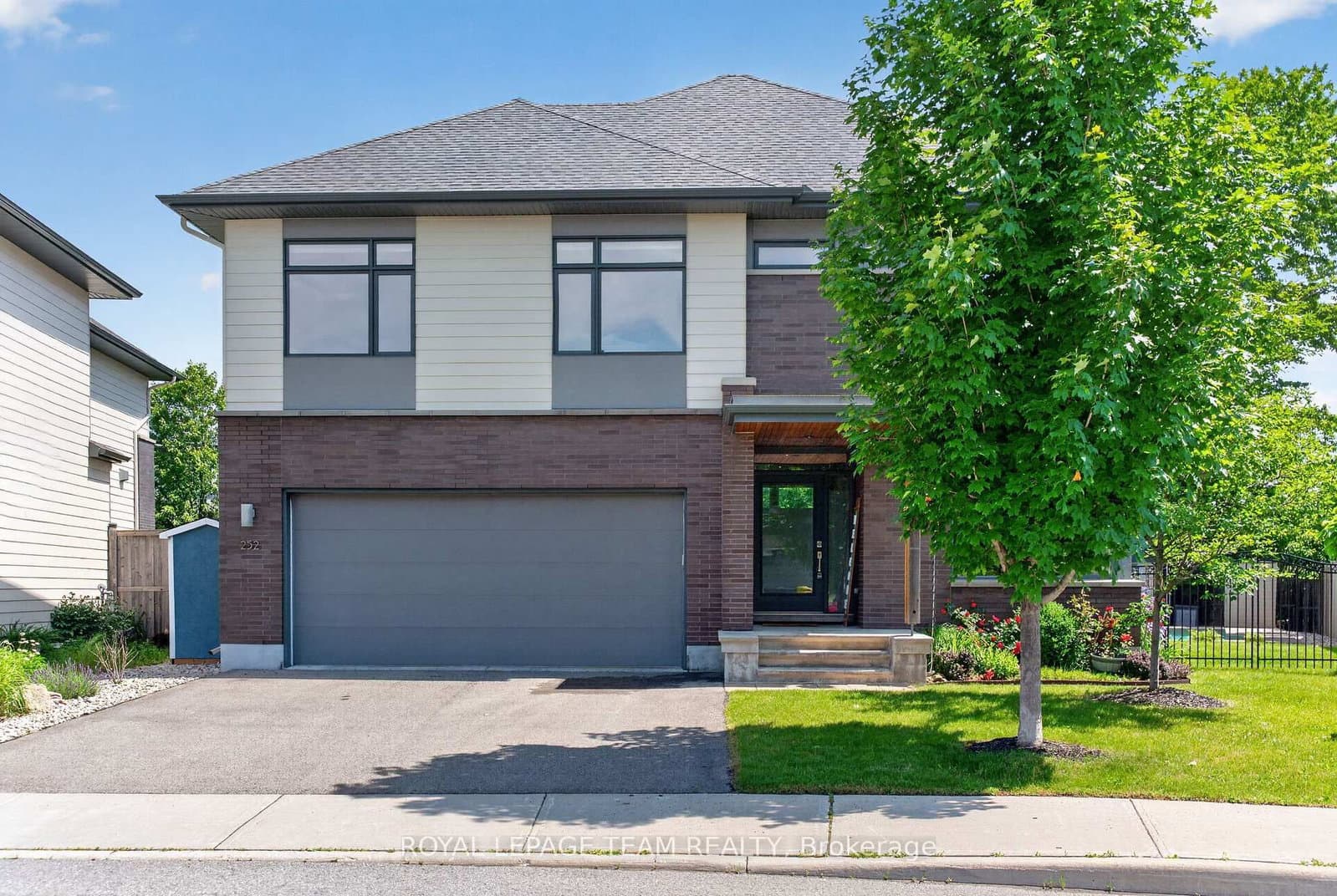 252 Sunnyridge Crescent, Ottawa, ON