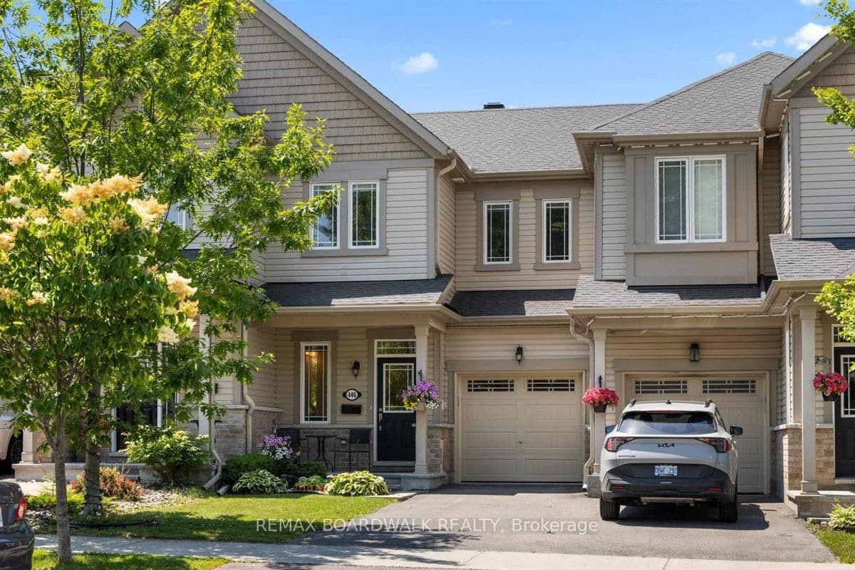 446 Meadowbreeze Drive, Ottawa, ON
