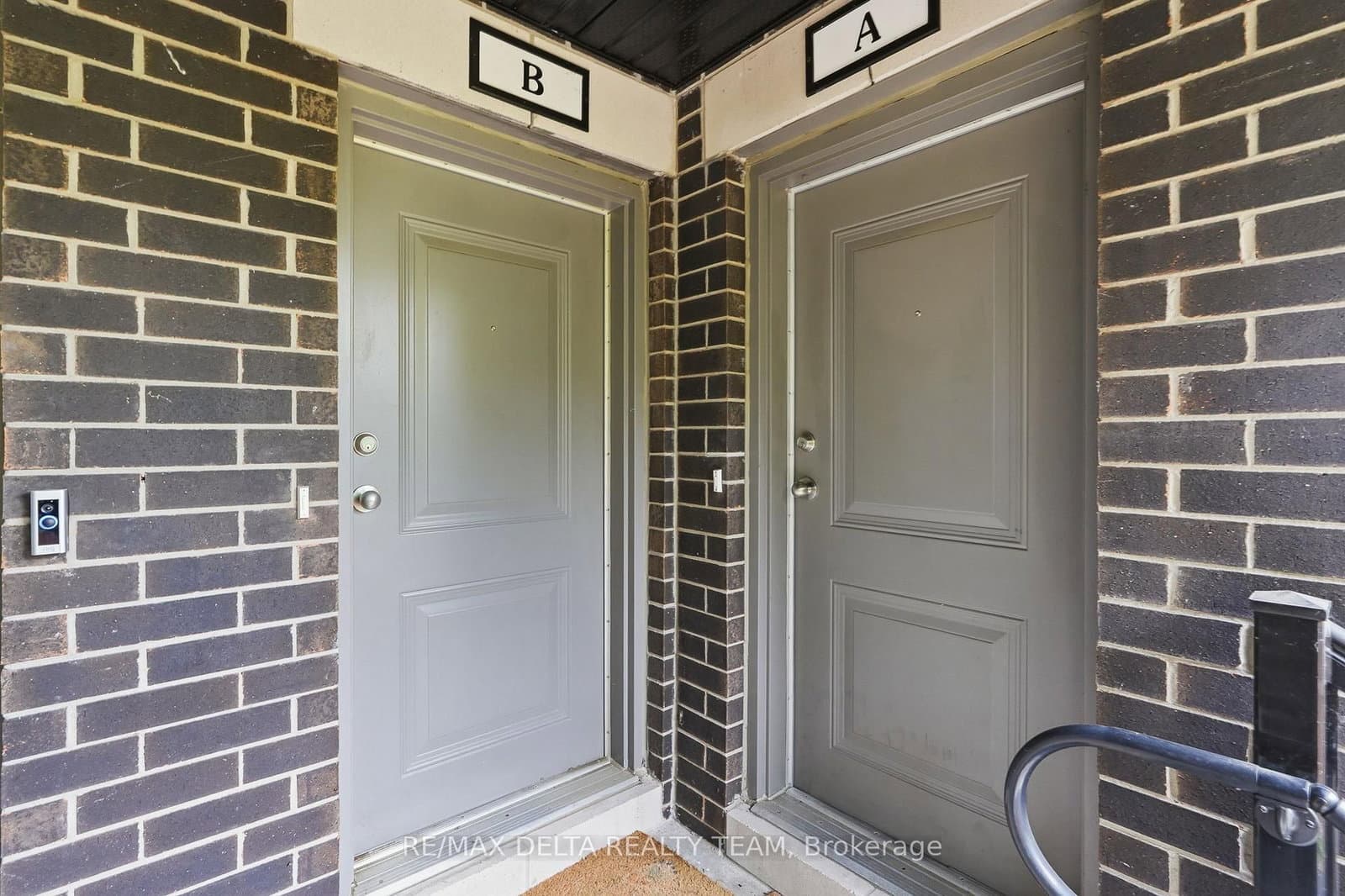 B - 400 Rolling Meadow Crescent, Ottawa, ON — photo 3