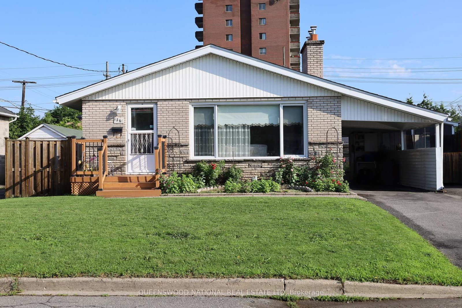 1261 Brookline Avenue, Ottawa, ON