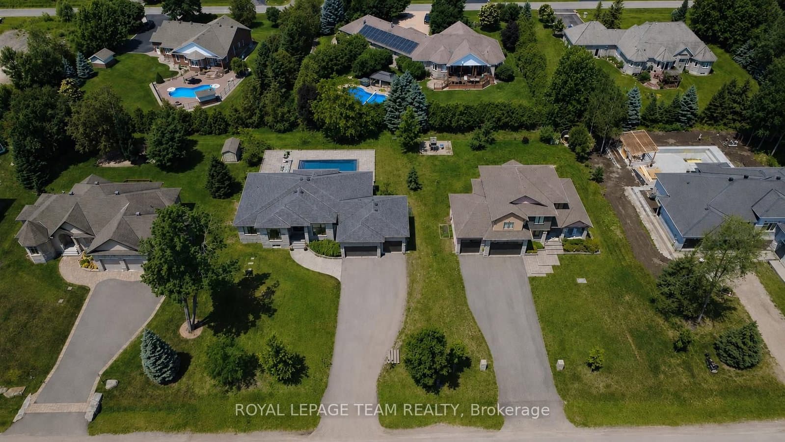 1801 CEDARLAKES Way, Greely, ON