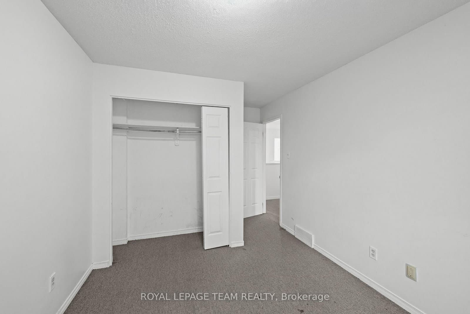 1991 Banff Avenue, Ottawa, ON