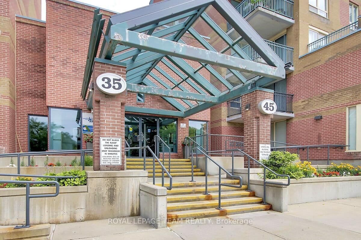 608 - 35 Holland Avenue, Ottawa, ON