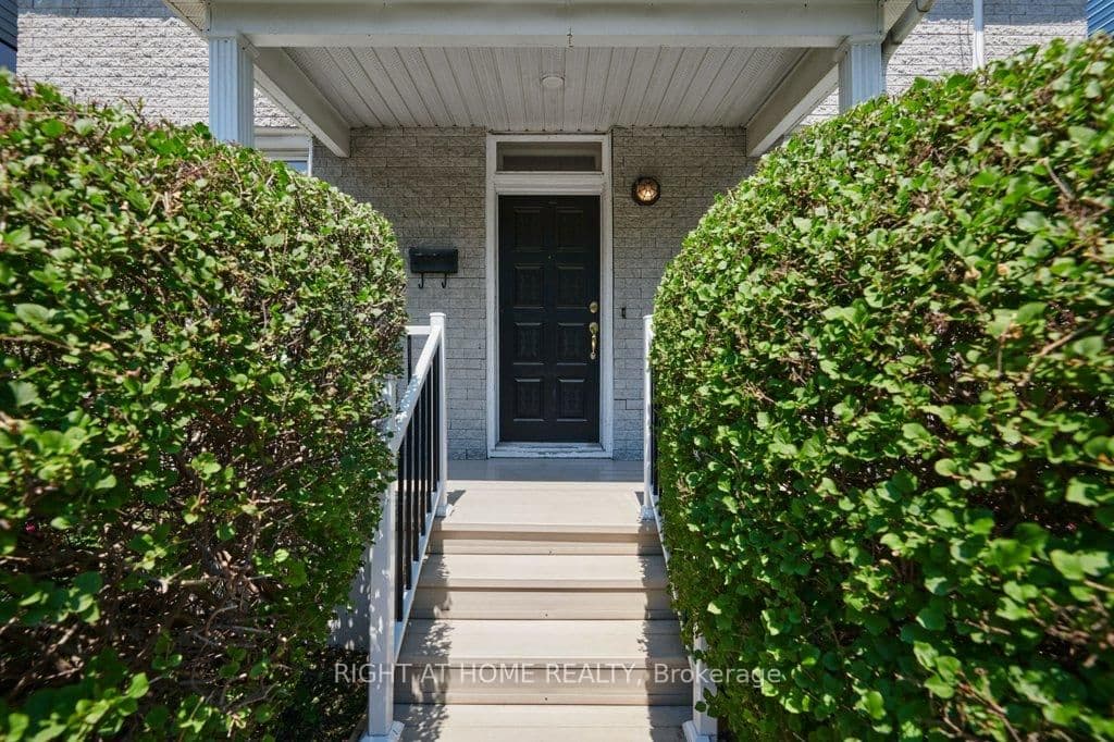 83 Harvey Street, Ottawa, ON — photo 3