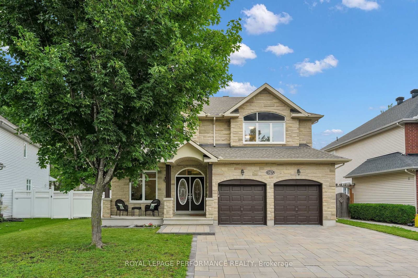 767 Long Point Circle, Ottawa, ON — photo 2