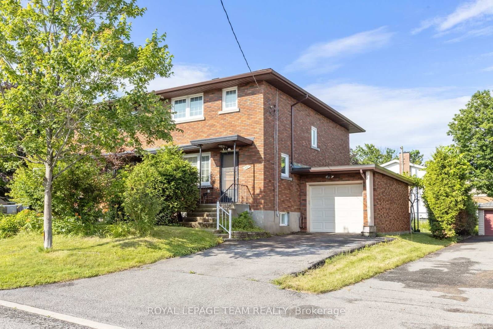 1020 RIDDELL Avenue, Ottawa, ON