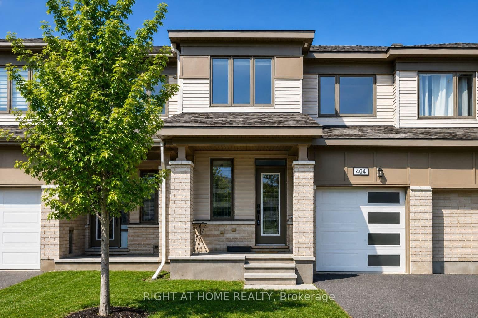 404 Edgevalley Court, Stittsville, ON