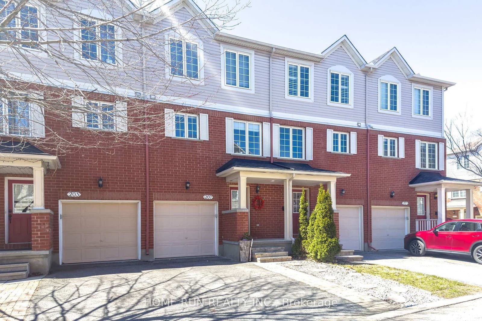 207 - 90 EDENVALE Drive, Kanata, ON — photo 3