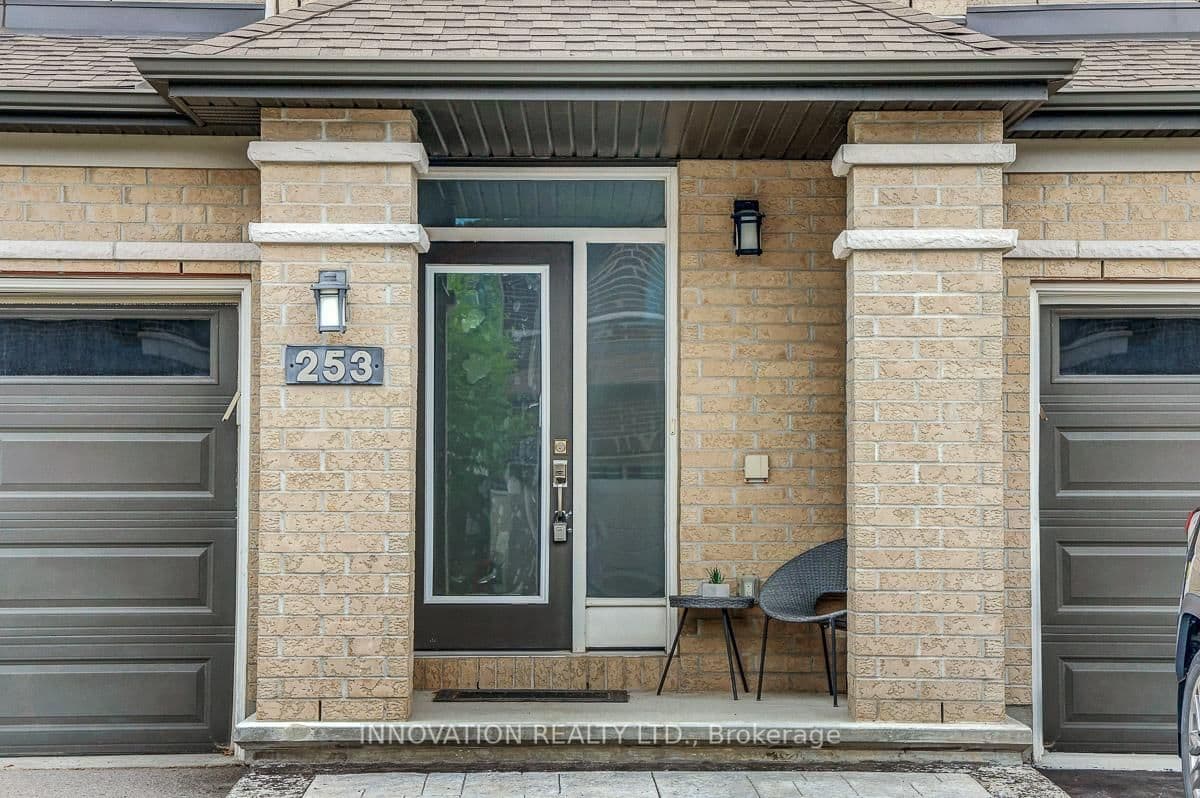 253 Shinleaf Crescent, Ottawa, ON — photo 3