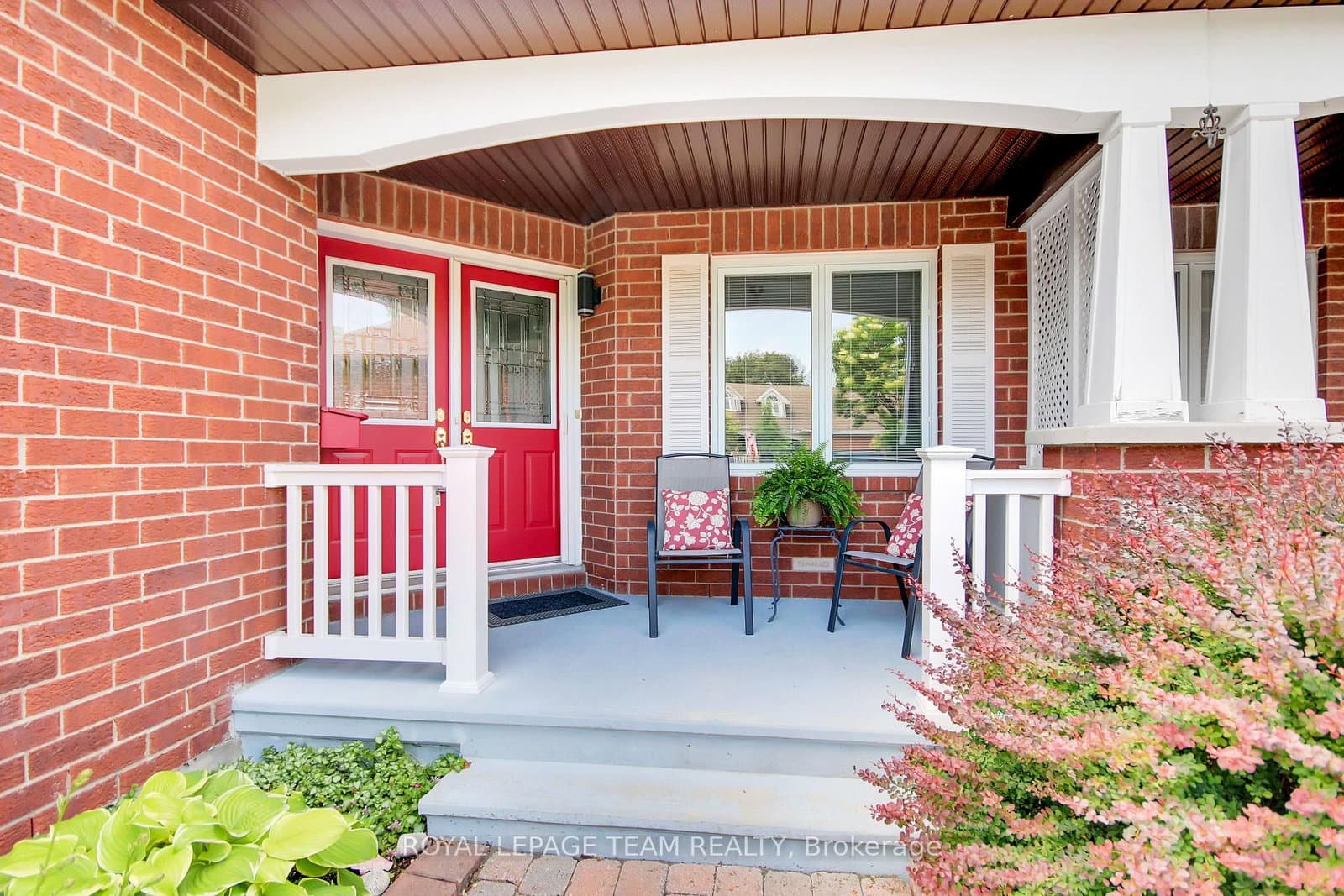 83 WATERTHRUSH Crescent, Ottawa, ON — photo 3
