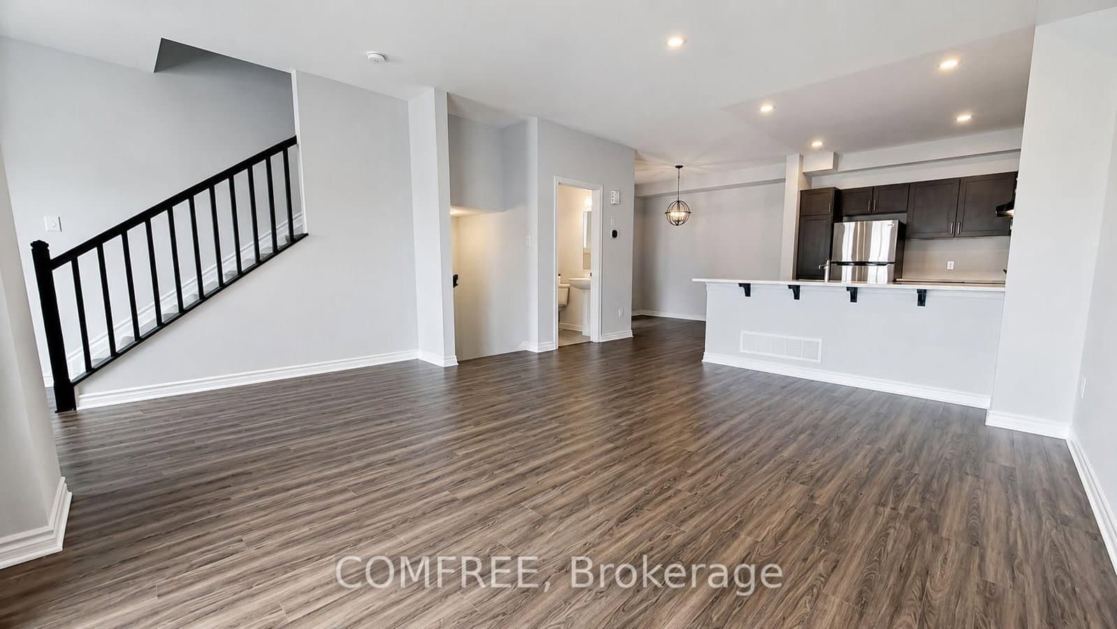 92 Ballinora Lane, Ottawa, ON — photo 3