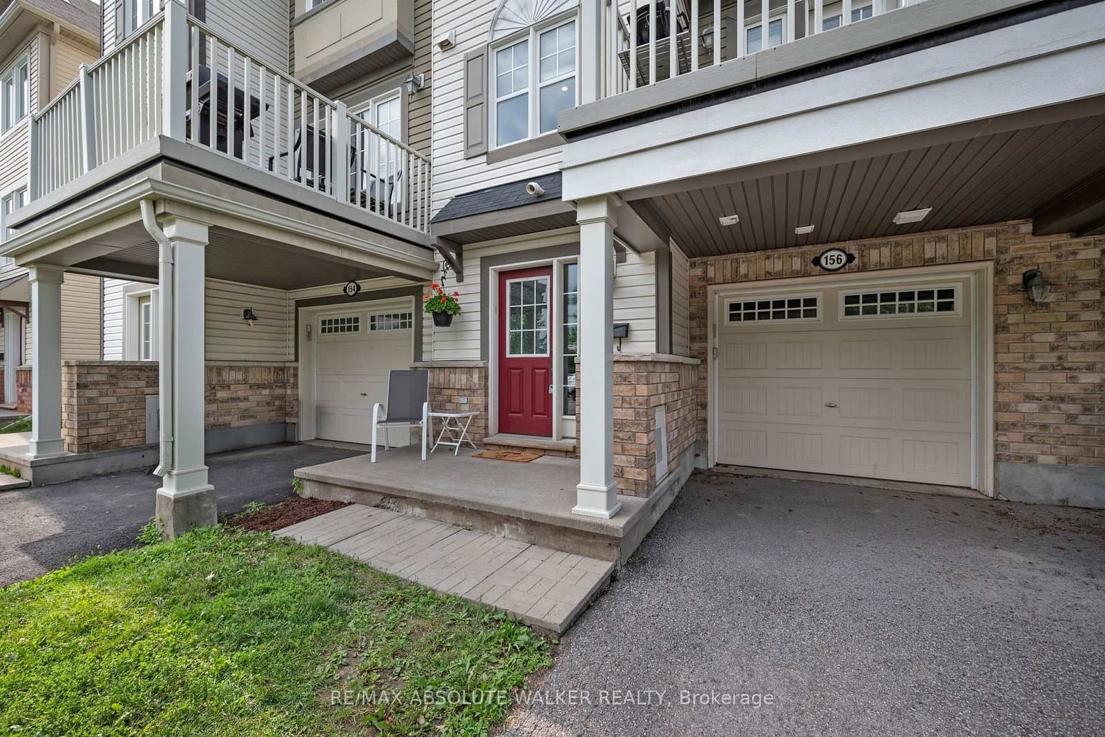 156 Sunshine Crescent, Ottawa, ON — photo 2