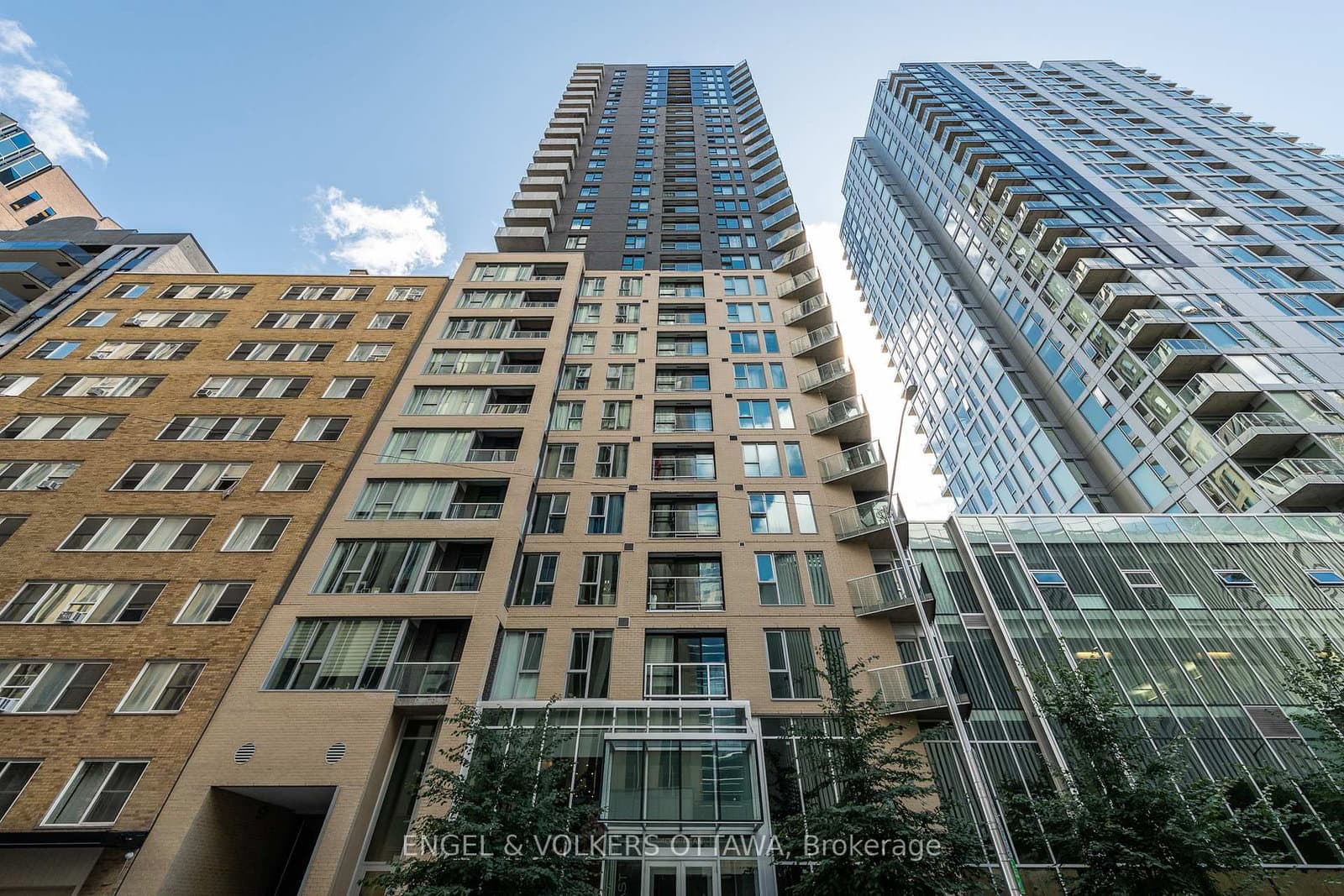 1103 - 40 Nepean Street, Ottawa, ON