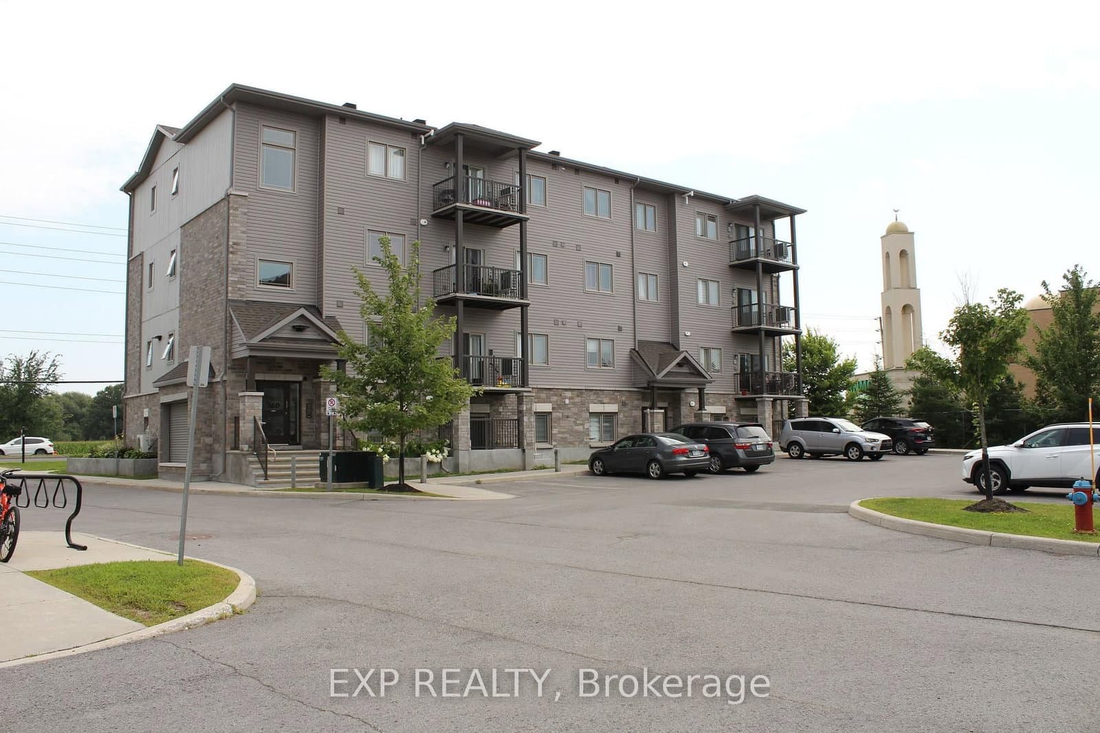 1 - 360 Tribeca Private, Ottawa, ON — photo 2